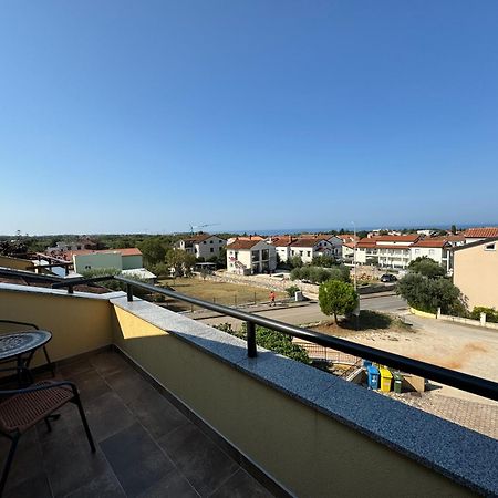 Appartement Sunny Maj Poreč Exterior foto